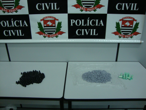 Os 2.816 comprimidos de ecstasy e os doze invólucros de cocaína estavam num imóvel do Jardim São Camilo, em Jundiaí
