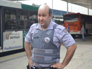 "Eu entendo a manifestação, mas usar de violência é errado"